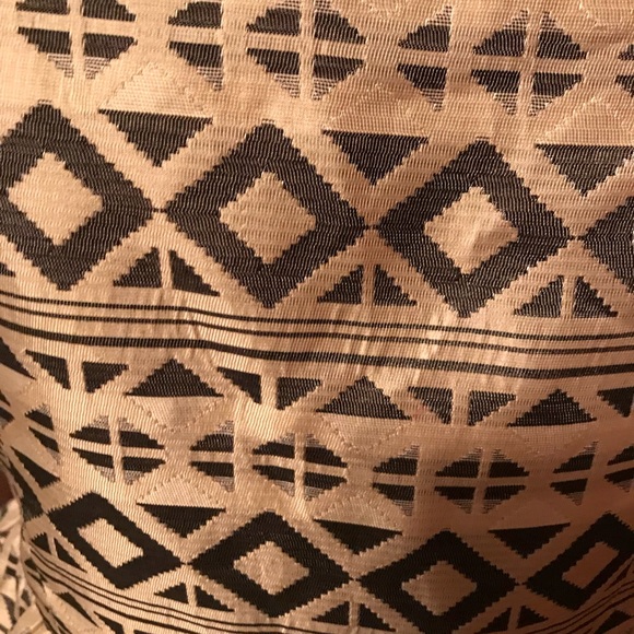Geometric Lined Dress - Picture 2 of 5